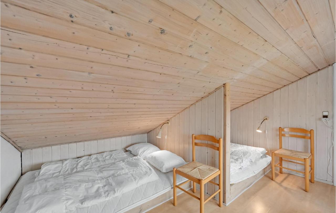Nice Home In Hemmet With Kitchen Extérieur photo