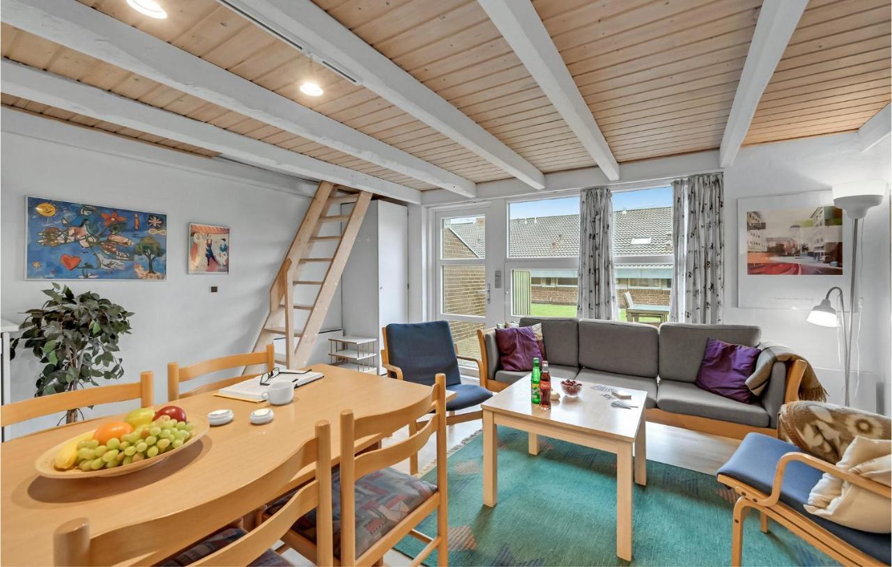 Nice Home In Hemmet With Kitchen Extérieur photo