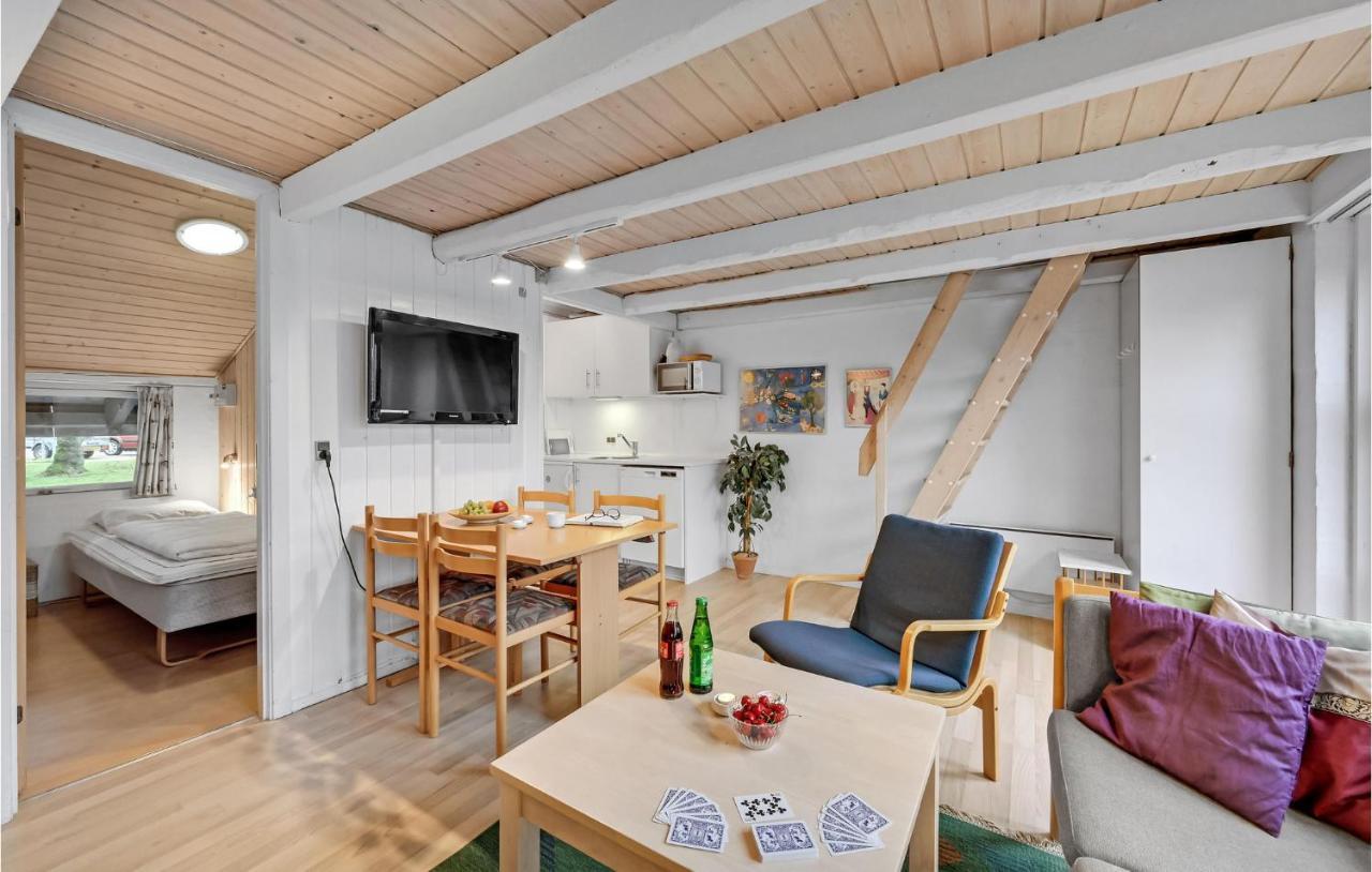 Nice Home In Hemmet With Kitchen Extérieur photo