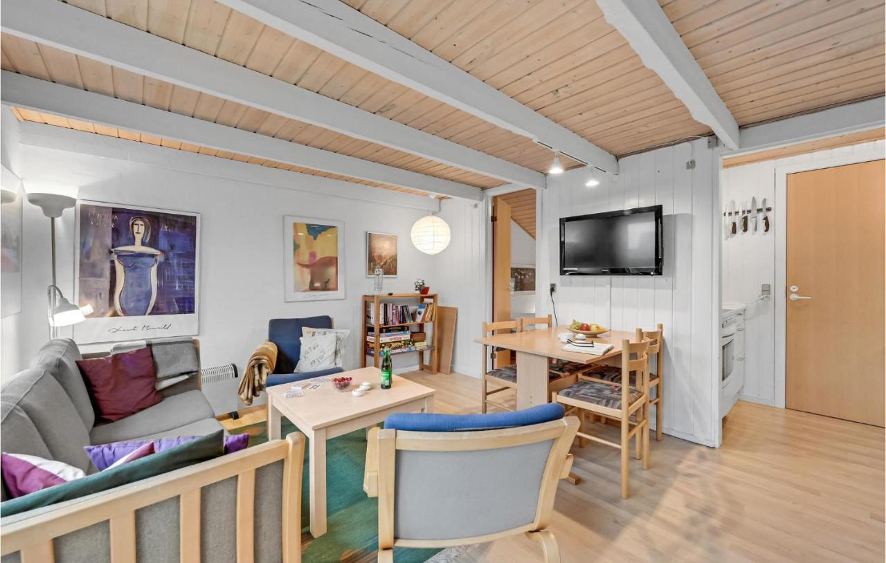 Nice Home In Hemmet With Kitchen Extérieur photo